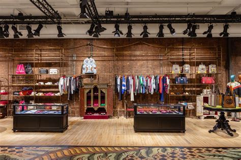 gucci sample sale new york|Gucci uk factory outlet.